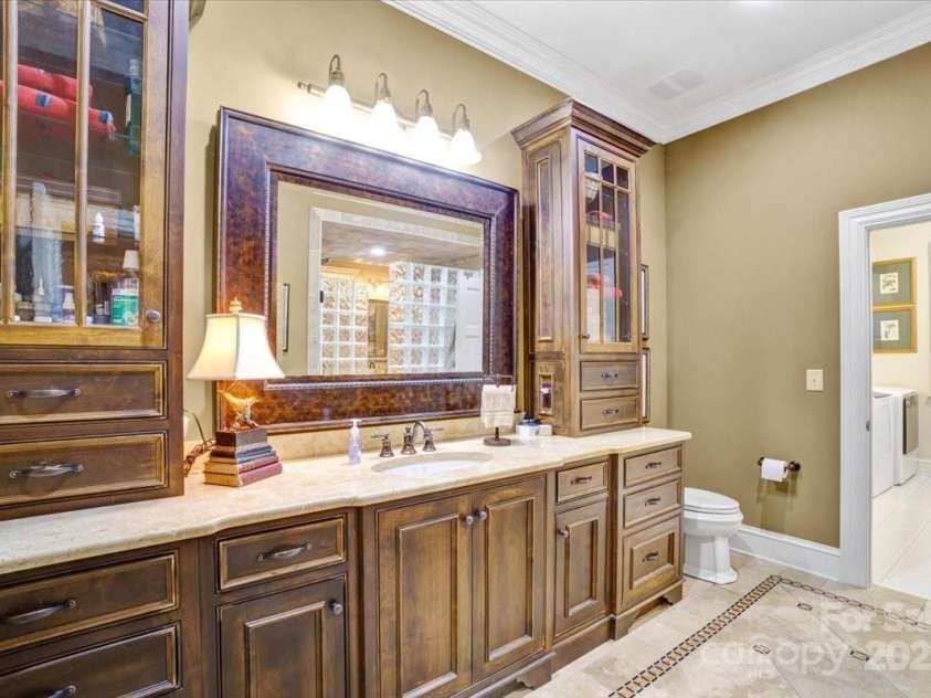 517 Kingsdown Court, Waxhaw, NC 28173.  MLS# CAR4266823, YatesRealty ID 19337. 