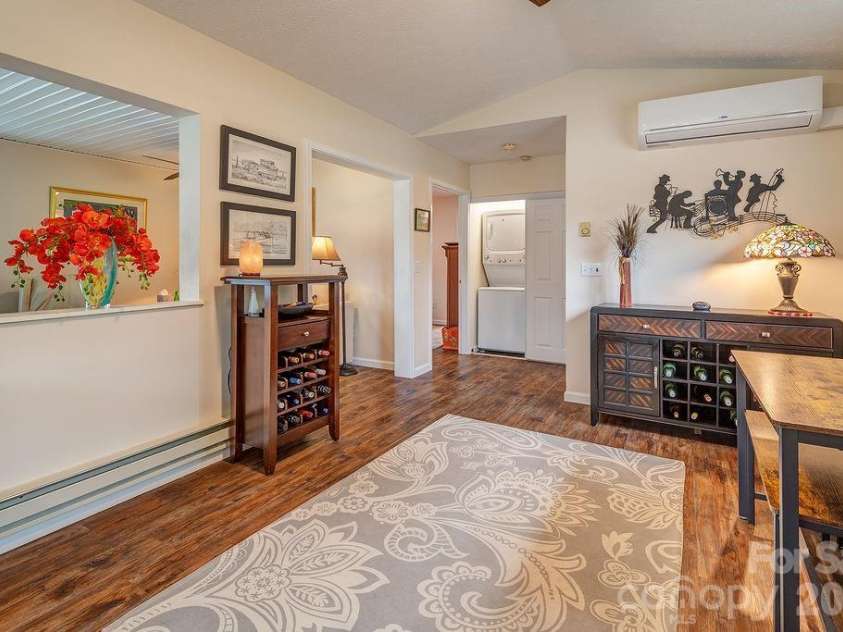 101 Strollers Lane, Waynesville, NC 28785.  MLS# CAR4373889, YatesRealty ID 19338. 