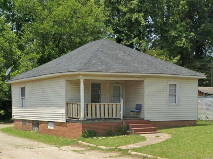411 Klumac Road, Salisbury, NC 28144.  MLS# CAR4270800, YatesRealty ID 19339. 