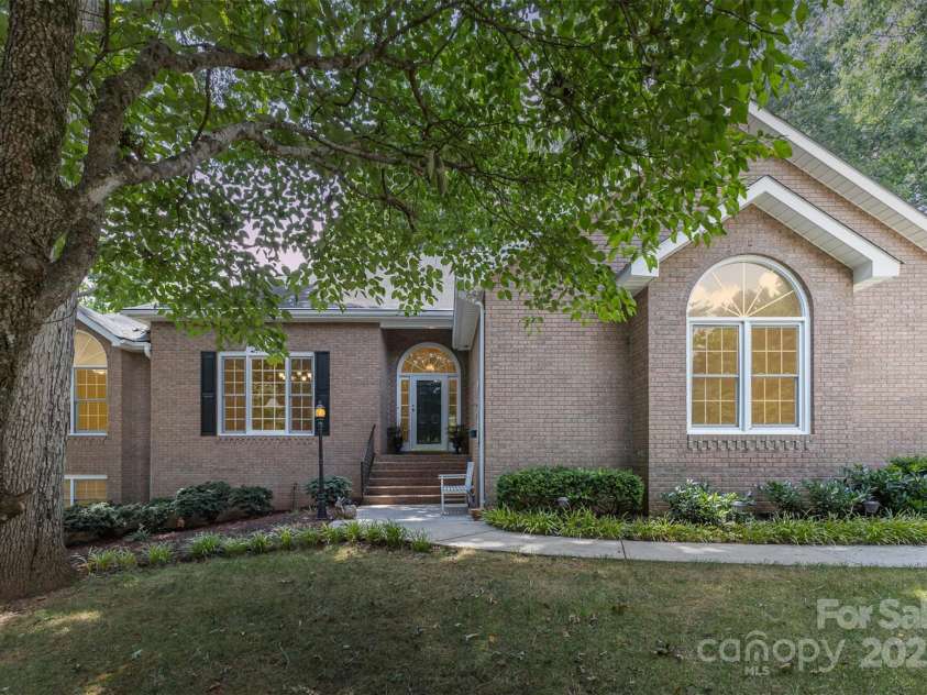 101 Citation Lane, Gastonia, NC 28056.  MLS# CAR4279144, YatesRealty ID 1934. 