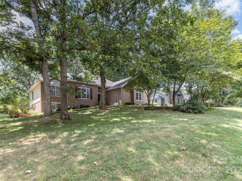 101 Citation Lane, Gastonia, NC 28056.  MLS# CAR4279144, YatesRealty ID 1934. 