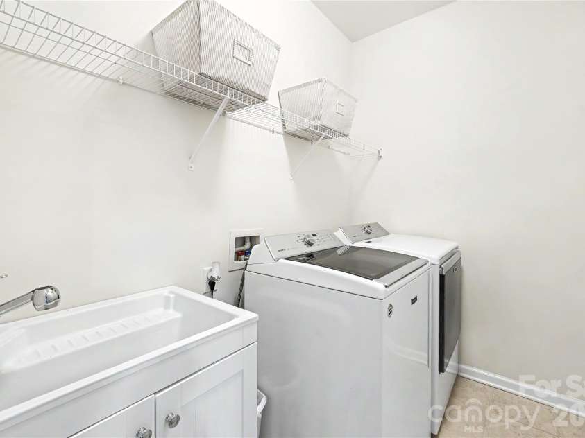 11221 Bryton Parkway, Huntersville, NC 28078.  MLS# CAR4375825, YatesRealty ID 19341. 