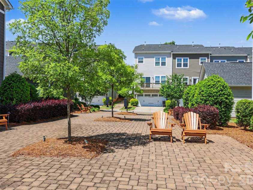 11221 Bryton Parkway, Huntersville, NC 28078.  MLS# CAR4375825, YatesRealty ID 19341. 