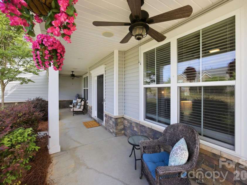 7223 Old Valley Way, Harrisburg, NC 28075.  MLS# CAR4378364, YatesRealty ID 19342. 