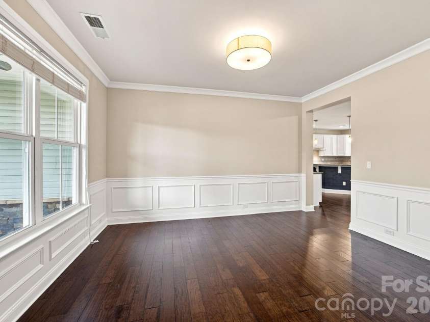 7223 Old Valley Way, Harrisburg, NC 28075.  MLS# CAR4378364, YatesRealty ID 19342. Formal Dining