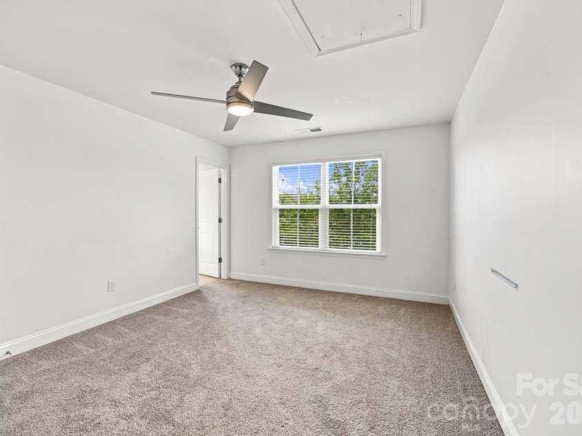 7223 Old Valley Way, Harrisburg, NC 28075.  MLS# CAR4378364, YatesRealty ID 19342. Guest room 4 with private bath