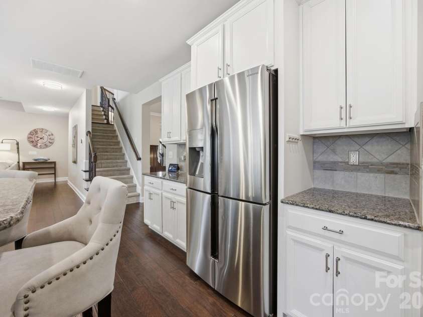 7223 Old Valley Way, Harrisburg, NC 28075.  MLS# CAR4378364, YatesRealty ID 19342. Kitchen