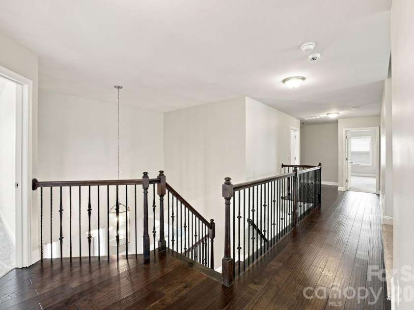 7223 Old Valley Way, Harrisburg, NC 28075.  MLS# CAR4378364, YatesRealty ID 19342. Landing upstairs