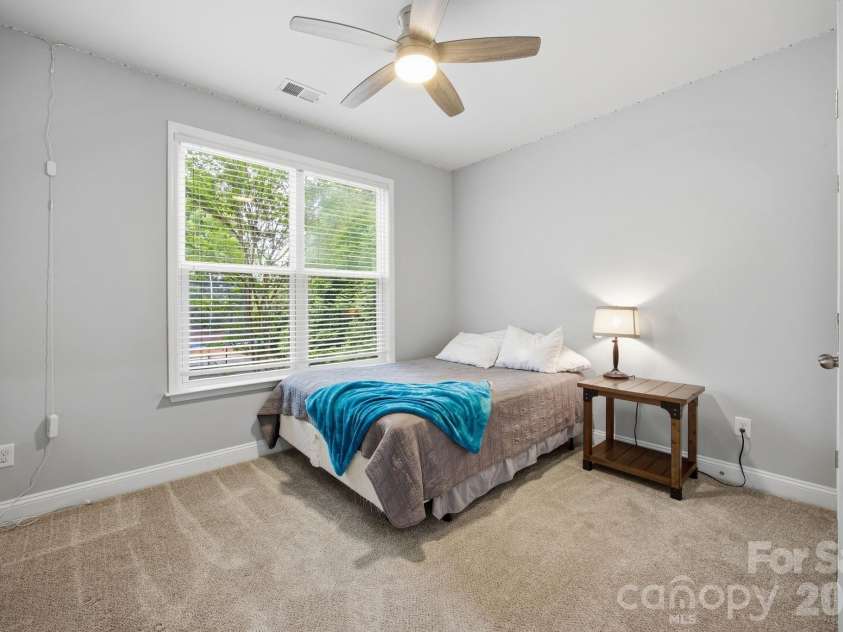 7223 Old Valley Way, Harrisburg, NC 28075.  MLS# CAR4378364, YatesRealty ID 19342. Main Floor Guest room