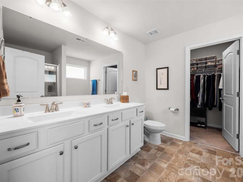 2233 Sussex Road, York, SC 29745.  MLS# CAR4378476, YatesRealty ID 19343. 