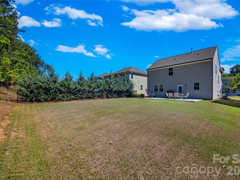 2233 Sussex Road, York, SC 29745.  MLS# CAR4378476, YatesRealty ID 19343. 