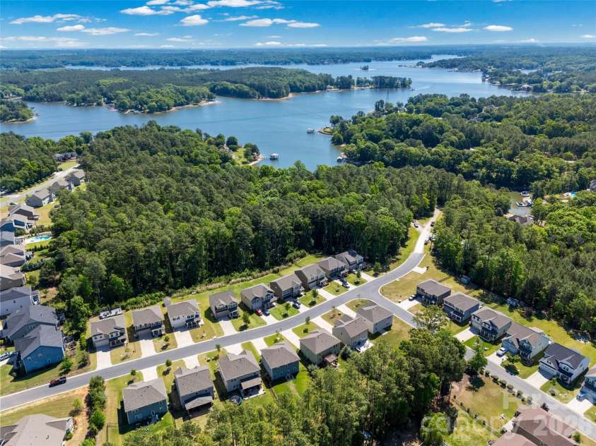2233 Sussex Road, York, SC 29745.  MLS# CAR4378476, YatesRealty ID 19343. 
