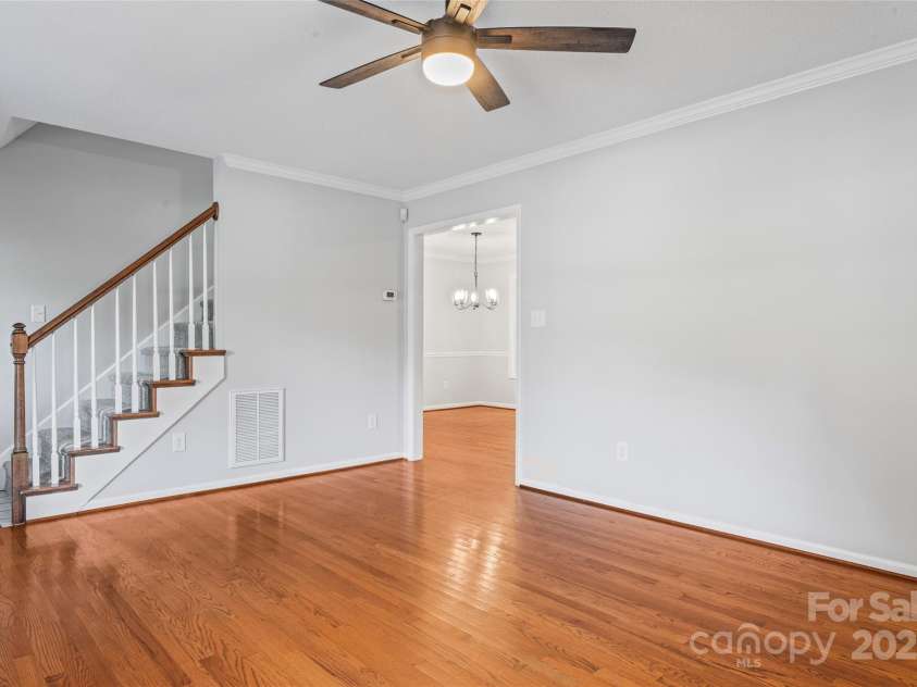 370 Shannon Drive, Lexington, NC 27292.  MLS# CAR4270875, YatesRealty ID 19344. 