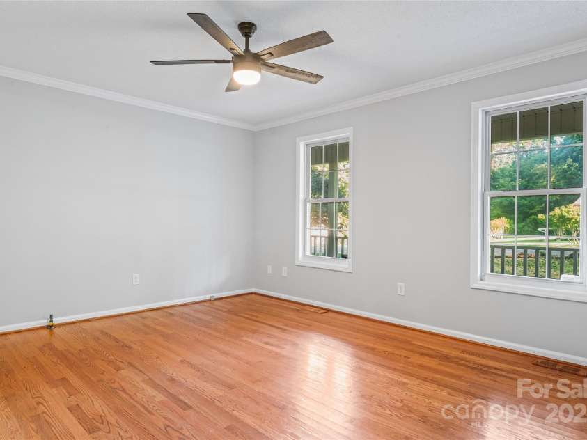 370 Shannon Drive, Lexington, NC 27292.  MLS# CAR4270875, YatesRealty ID 19344. 