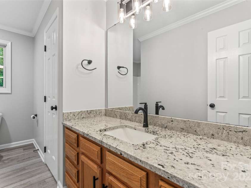 370 Shannon Drive, Lexington, NC 27292.  MLS# CAR4270875, YatesRealty ID 19344. 