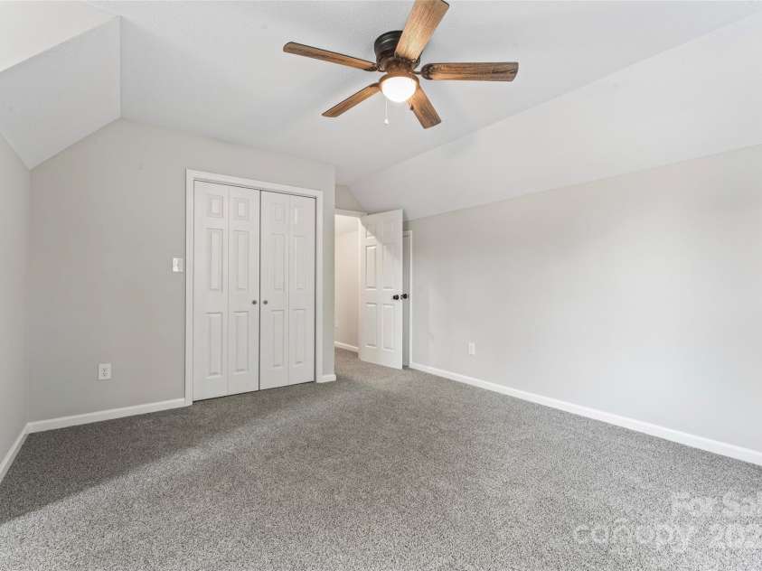 370 Shannon Drive, Lexington, NC 27292.  MLS# CAR4270875, YatesRealty ID 19344. 