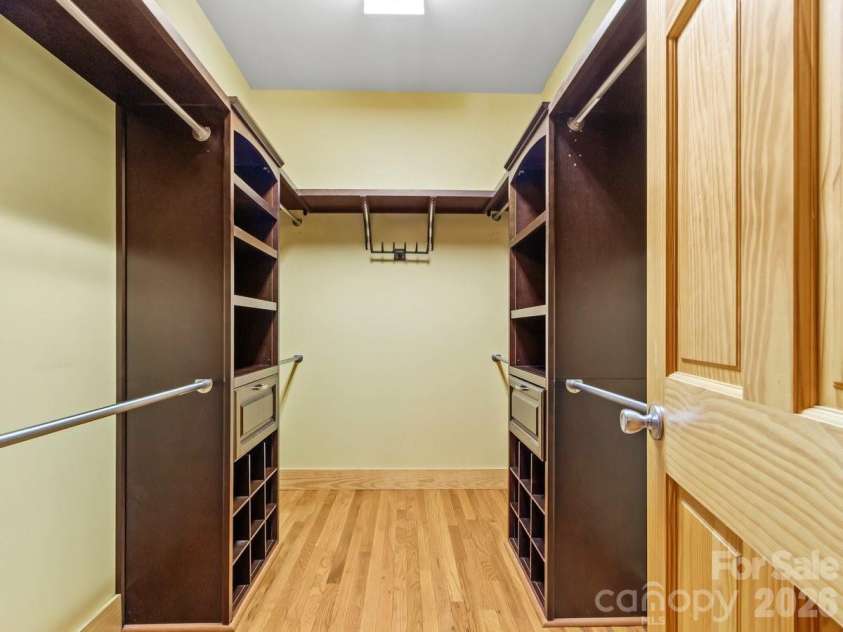 52 Mountain Park Drive, Mars Hill, NC 28754.  MLS# CAR4378084, YatesRealty ID 19344. 