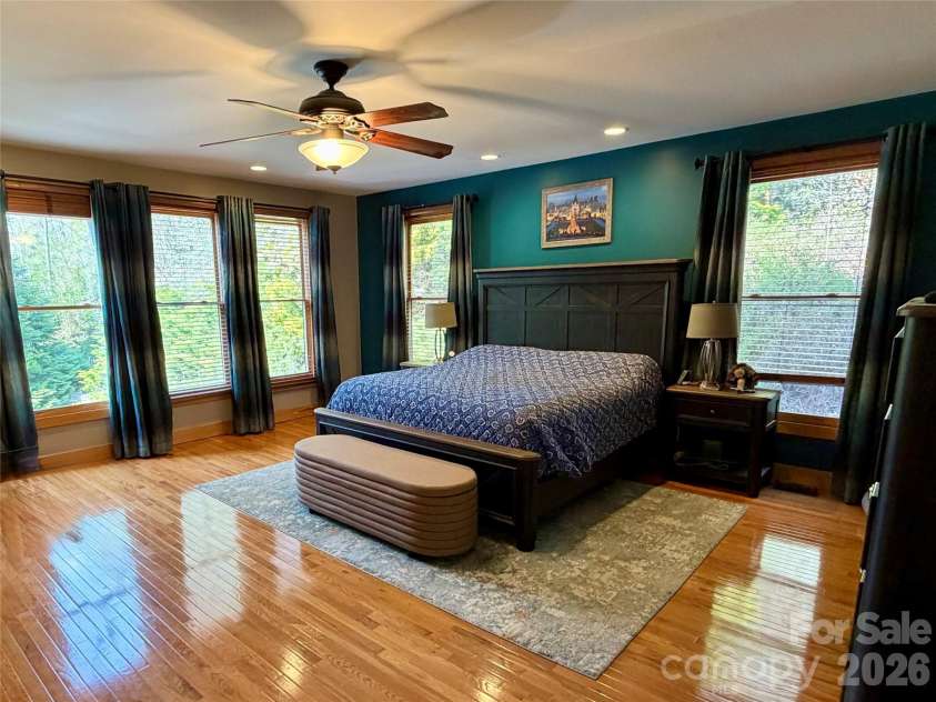 52 Mountain Park Drive, Mars Hill, NC 28754.  MLS# CAR4378084, YatesRealty ID 19344. 