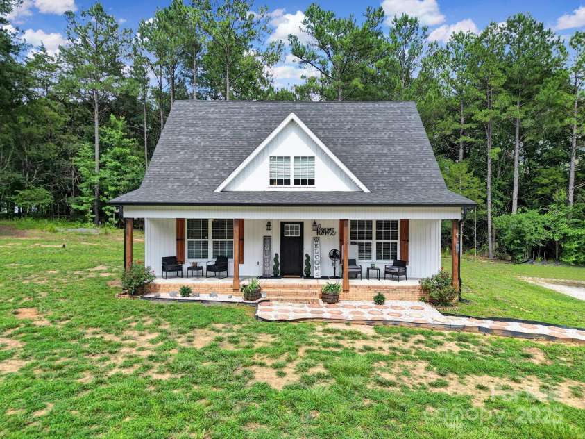 4592 Reid Road, Edgemoor, SC 29712.  MLS# CAR4270874, YatesRealty ID 19345. 