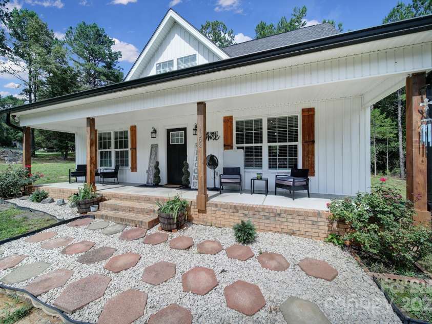 4592 Reid Road, Edgemoor, SC 29712.  MLS# CAR4270874, YatesRealty ID 19345. 