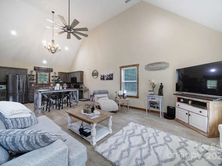 4592 Reid Road, Edgemoor, SC 29712.  MLS# CAR4270874, YatesRealty ID 19345. 