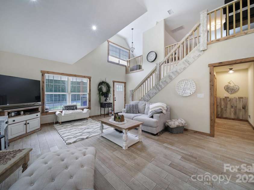 4592 Reid Road, Edgemoor, SC 29712.  MLS# CAR4270874, YatesRealty ID 19345. 