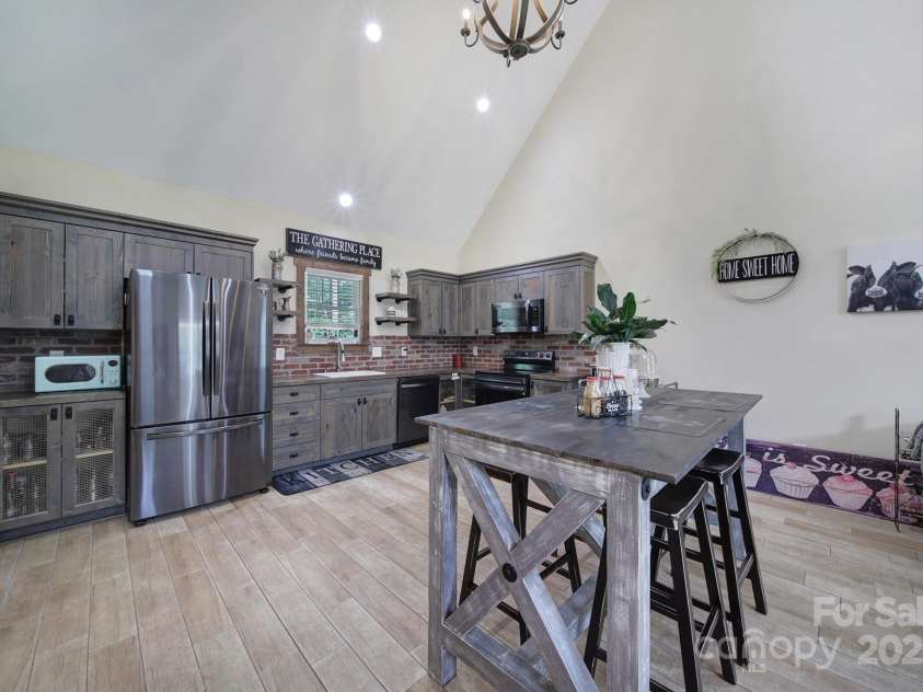 4592 Reid Road, Edgemoor, SC 29712.  MLS# CAR4270874, YatesRealty ID 19345. 