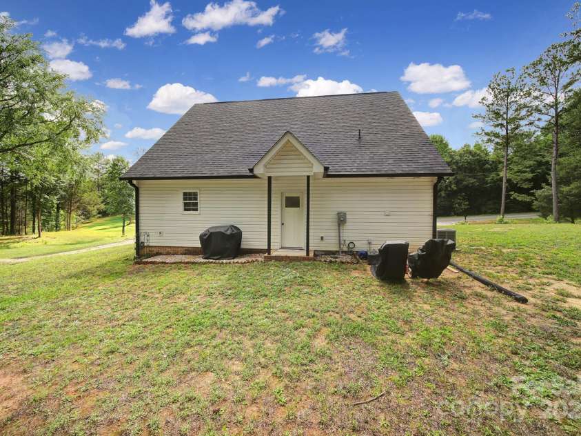 4592 Reid Road, Edgemoor, SC 29712.  MLS# CAR4270874, YatesRealty ID 19345. 