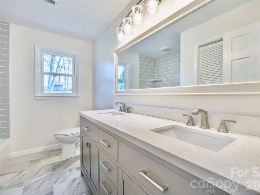 1254 Huckleberry Drive, Lincolnton, NC 28092.  MLS# CAR4377387, YatesRealty ID 19347. 