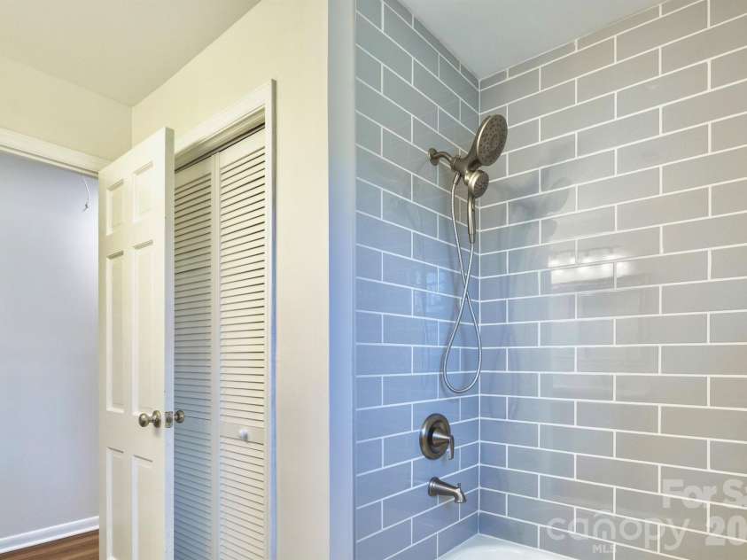 1254 Huckleberry Drive, Lincolnton, NC 28092.  MLS# CAR4377387, YatesRealty ID 19347. 