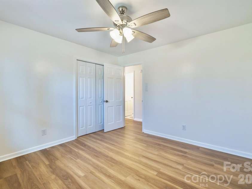 1254 Huckleberry Drive, Lincolnton, NC 28092.  MLS# CAR4377387, YatesRealty ID 19347. 