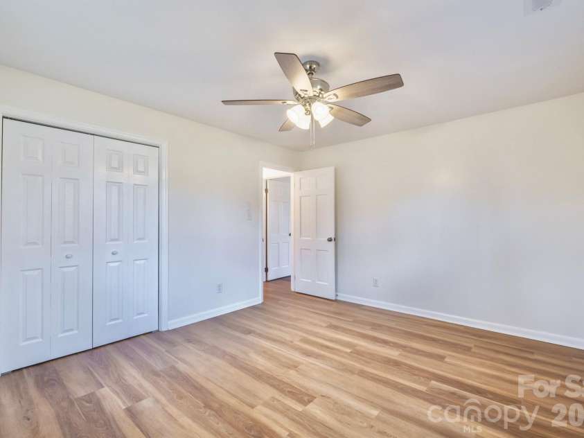 1254 Huckleberry Drive, Lincolnton, NC 28092.  MLS# CAR4377387, YatesRealty ID 19347. 