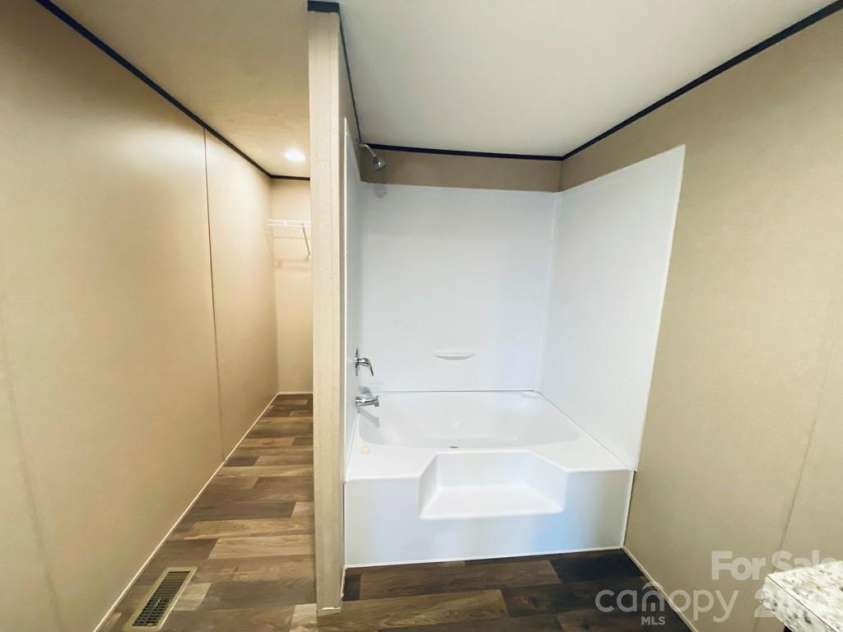 42 Nowhere Drive, Sylva, NC 28779.  MLS# CAR4349119, YatesRealty ID 1935. 