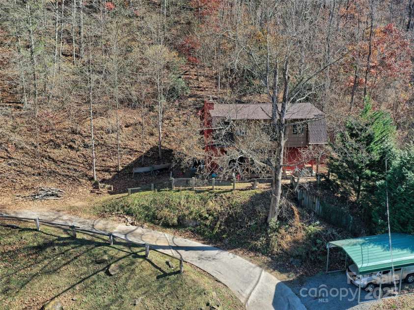 50 Cottontail Lane, Canton, NC 28716.  MLS# CAR4232264, YatesRealty ID 1935. 