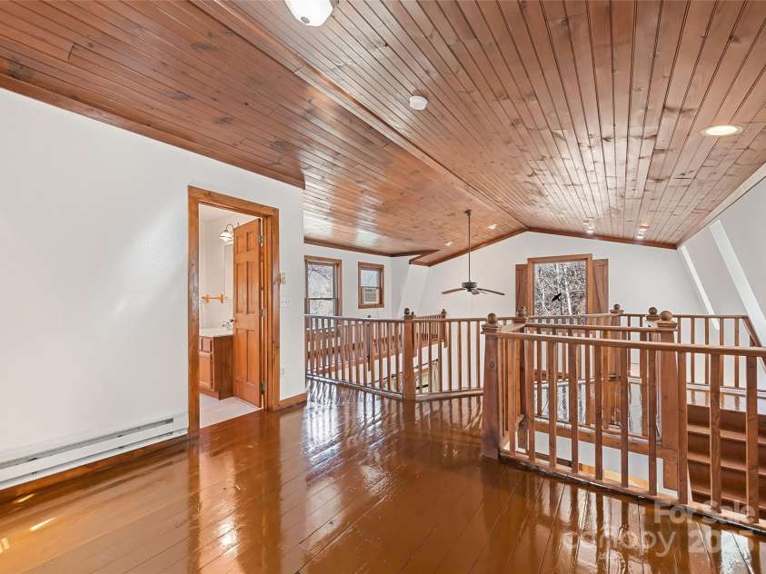 50 Cottontail Lane, Canton, NC 28716.  MLS# CAR4232264, YatesRealty ID 1935. 