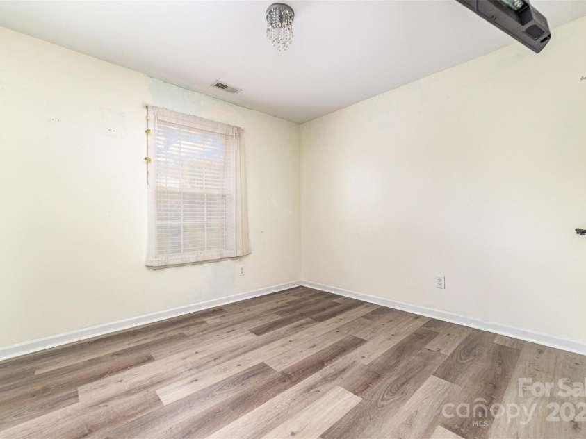 98 Poplar Woods Drive, Concord, NC 28027.  MLS# CAR4280697, YatesRealty ID 1935. 