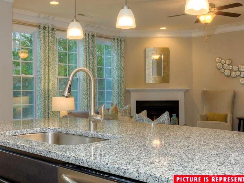 112 Fordingbridge Lane, Mooresville, NC 28115.  MLS# CAR4270948, YatesRealty ID 19351. 