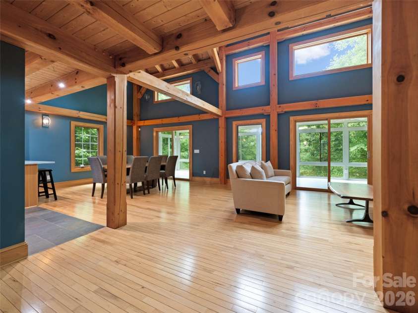 82 Red Oak Drive, Mills River, NC 28759.  MLS# CAR4376233, YatesRealty ID 19351. 