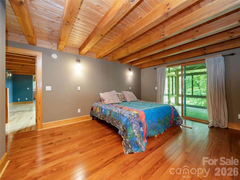 82 Red Oak Drive, Mills River, NC 28759.  MLS# CAR4376233, YatesRealty ID 19351. 