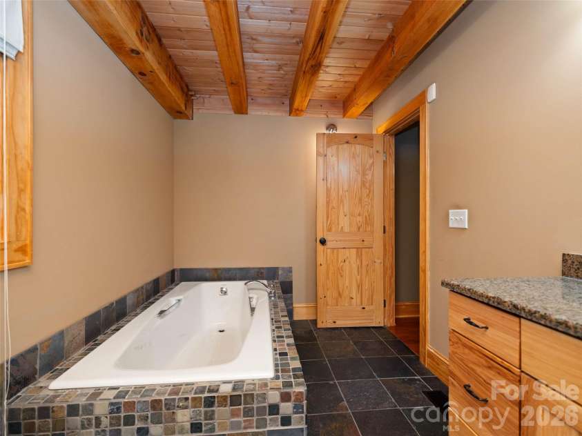 82 Red Oak Drive, Mills River, NC 28759.  MLS# CAR4376233, YatesRealty ID 19351. 
