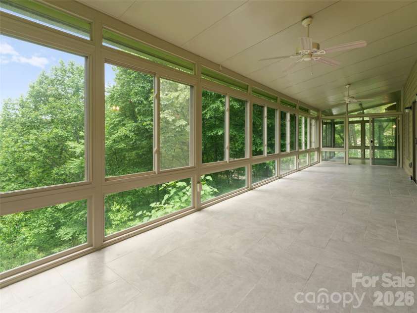 82 Red Oak Drive, Mills River, NC 28759.  MLS# CAR4376233, YatesRealty ID 19351. 