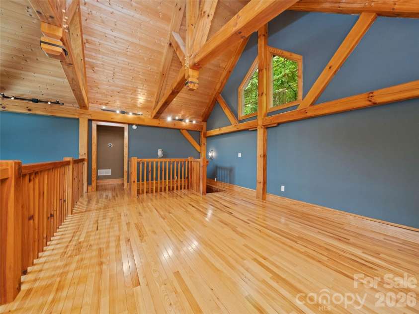82 Red Oak Drive, Mills River, NC 28759.  MLS# CAR4376233, YatesRealty ID 19351. 