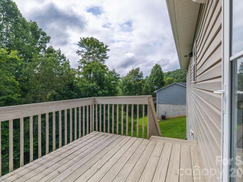 1102 Allman Ridge Road, Morganton, NC 28655.  MLS# CAR4375814, YatesRealty ID 19352. 