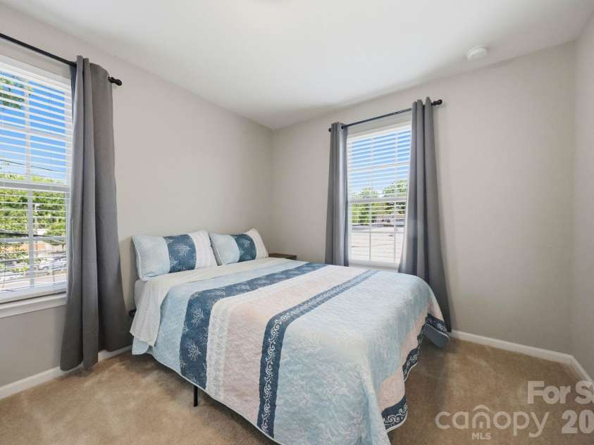 1221 Queen Lyon Court, Charlotte, NC 28205.  MLS# CAR4375397, YatesRealty ID 19353. Secondary bedroom (2)