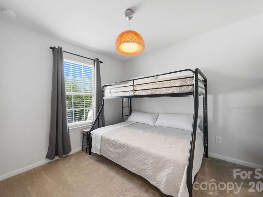 1221 Queen Lyon Court, Charlotte, NC 28205.  MLS# CAR4375397, YatesRealty ID 19353. Secondary bedroom (3)