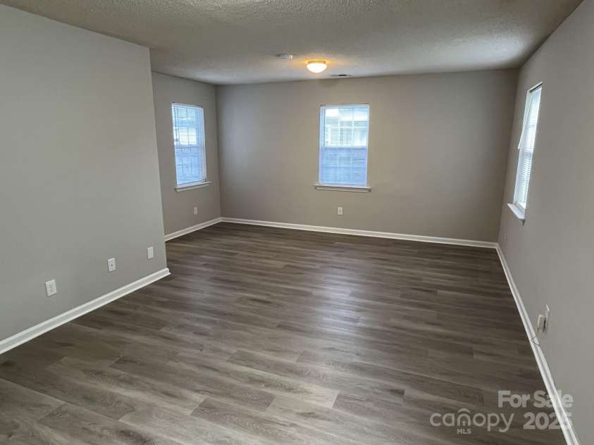 1714 Maribel Avenue, Charlotte, NC 28216.  MLS# CAR4271055, YatesRealty ID 19353. 