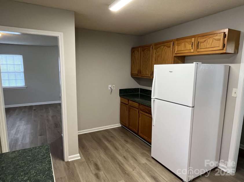 1714 Maribel Avenue, Charlotte, NC 28216.  MLS# CAR4271055, YatesRealty ID 19353. 
