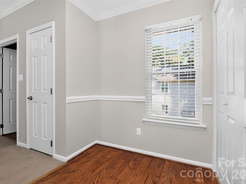 9234 Kings Canyon Drive, Charlotte, NC 28210.  MLS# CAR4374803, YatesRealty ID 19354. 