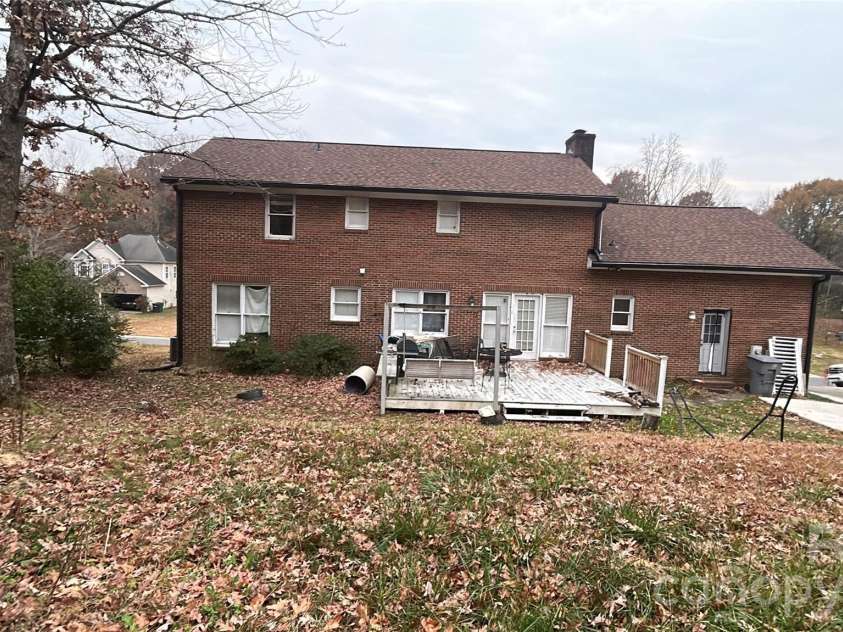 1022 Balsam Terrace, Charlotte, NC 28214.  MLS# CAR4374844, YatesRealty ID 19355. 