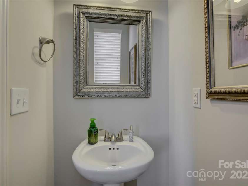 1225 Assembly Street, Belmont, NC 28012.  MLS# CAR4263896, YatesRealty ID 19356. 